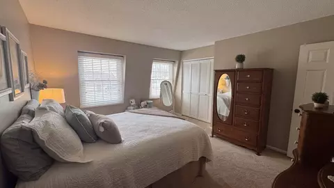 Bedroom - 1507 5th Ave NW, Austin, MN 55912 photo 6 of 6