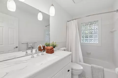 Bath - 24850 Amlee Rd, Shorewood, MN 55331 photo 1 of 1