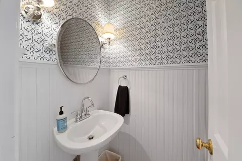Bath - 13200 Crolly Path, Rosemount, MN 55068 photo 1 of 4