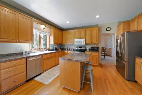Kitchen - 13200 Crolly Path, Rosemount, MN 55068 photo 2 of 2