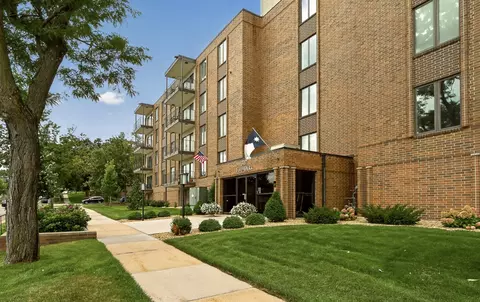 317 SW 6th Ave SW #209, Rochester, MN 55902