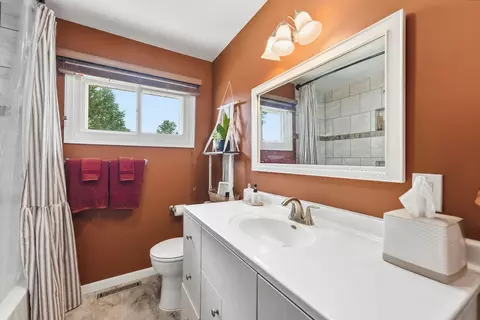 Bath - 1008 1st St S, Cold Spring, MN 56320 photo 2 of 2