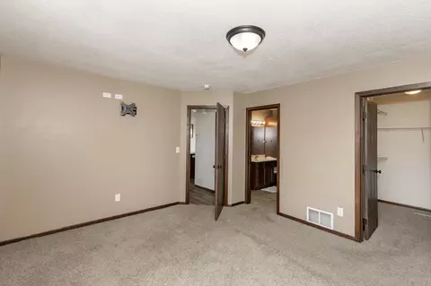 Bedroom - 613 5th St E, Horace, ND 58047 photo 2 of 6