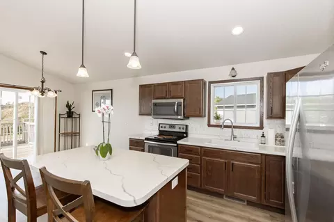 Kitchen - 613 5th St E, Horace, ND 58047 photo 1 of 5