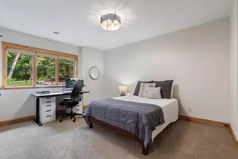 Bedroom - 2180 Crestview Dr, Excelsior, MN 55331 photo 6 of 7