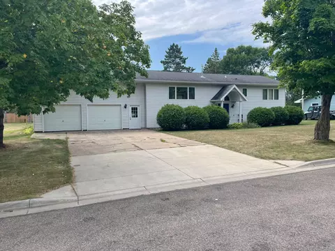 104 Poulson Ave, Henning, MN 56551