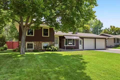 280 117th Ln NE, Blaine, MN 55434