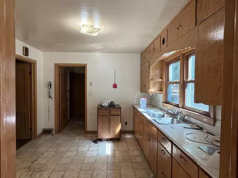 Kitchen - 106 N Oak St, Hendricks, MN 56136 photo 3 of 3