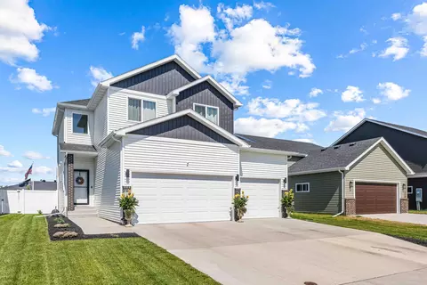 1338 27th Ave W, West Fargo, ND 58078