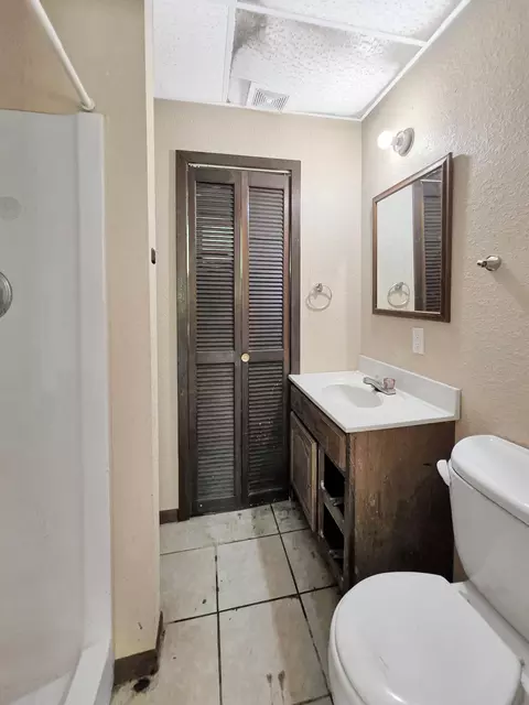 Bath - 6340 Waterside Dr, Garrison, MN 56450 photo 1 of 3