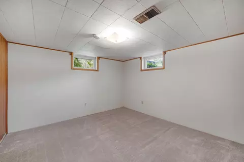 Bedroom - 903 Parallel St, Chaska, MN 55318 photo 6 of 7
