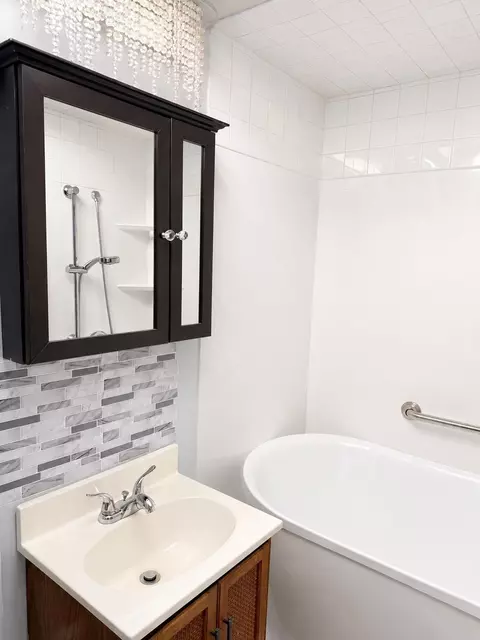 Bath - 303 20th Ave N, Saint Cloud, MN 56303 photo 1 of 2
