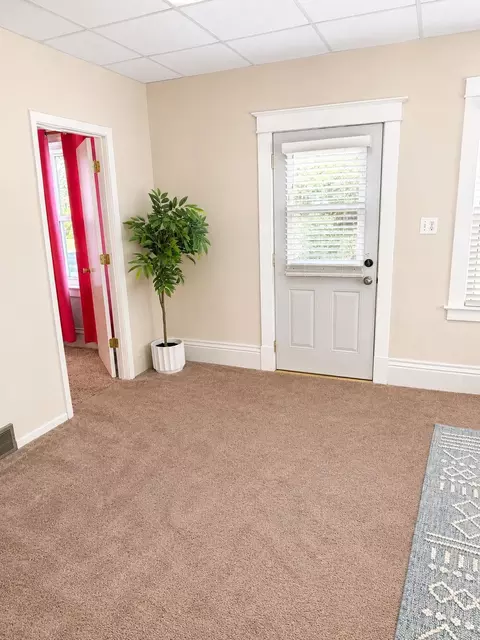 Entry Way - 303 20th Ave N, Saint Cloud, MN 56303 photo 1 of 1