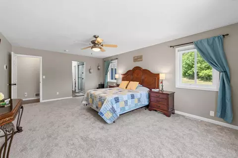 Bedroom - 10620 Cain Rd, Rogers, MN 55374 photo 2 of 10