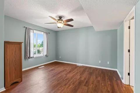 Bedroom - 10620 Cain Rd, Rogers, MN 55374 photo 8 of 10