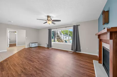 Living - 10620 Cain Rd, Rogers, MN 55374 photo 5 of 6