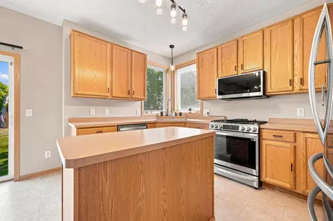 Kitchen - 563 Summit Ave, Dundas, MN 55019 photo 1 of 4