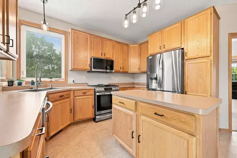 Kitchen - 563 Summit Ave, Dundas, MN 55019 photo 2 of 4