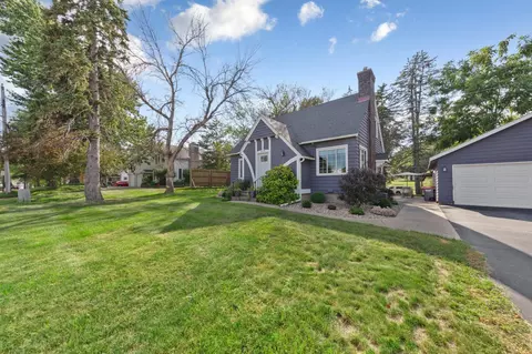 Exterior - 418 Prairie Ave, Faribault, MN 55021 photo 4 of 12