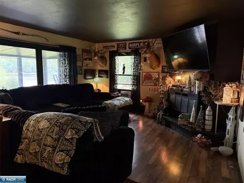 Living - 5210 Norway Dr, Gilbert, MN 55741 photo 3 of 4