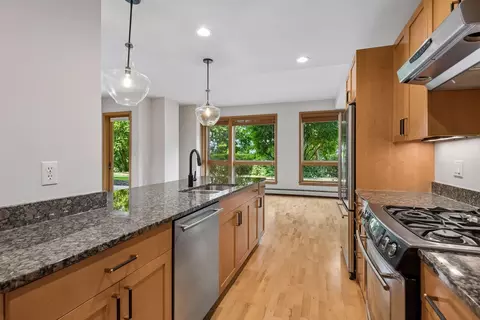Kitchen - 4201 Sunset Dr #N117, Spring Park, MN 55384 photo 2 of 8