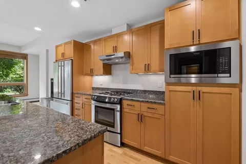 Kitchen - 4201 Sunset Dr #N117, Spring Park, MN 55384 photo 3 of 8