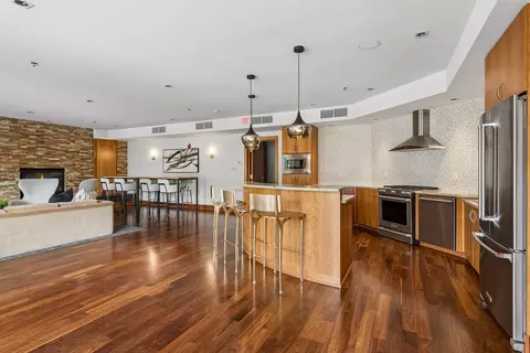 Kitchen - 4201 Sunset Dr #N117, Spring Park, MN 55384 photo 6 of 8