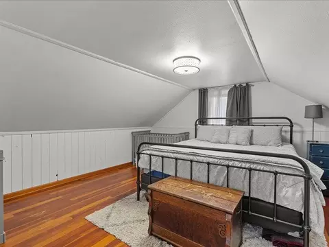 Bedroom - 1309 S 7th St, Brainerd, MN 56401 photo 4 of 5