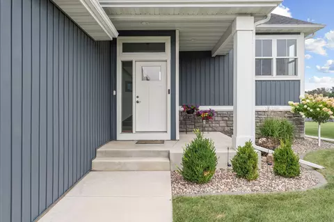 1404 20th St NE, Austin, MN 55912