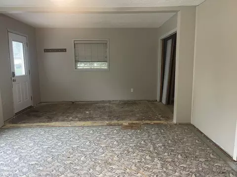 Living - 108 S Harold St, Ivanhoe, MN 56142 photo 1 of 4
