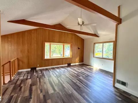 2762 Mcnair Dr N, Robbinsdale, MN 55422
