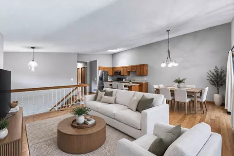 6865 Romeo Rd, Woodbury, MN 55125