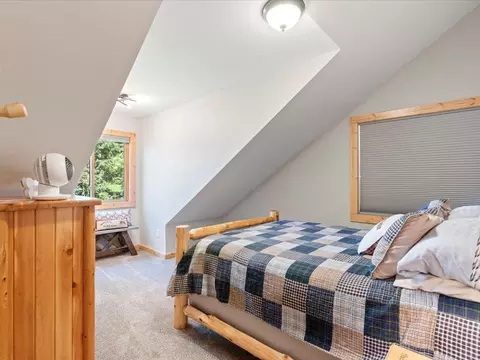 Bedroom - 3641 Ford Dr NW, Hackensack, MN 56452 photo 3 of 7
