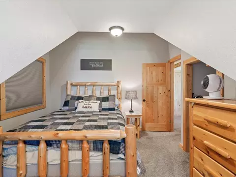 Bedroom - 3641 Ford Dr NW, Hackensack, MN 56452 photo 4 of 7