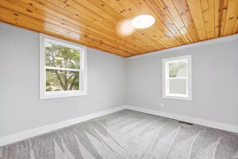 Bedroom - 618 N 8th St, Brainerd, MN 56401 photo 5 of 8