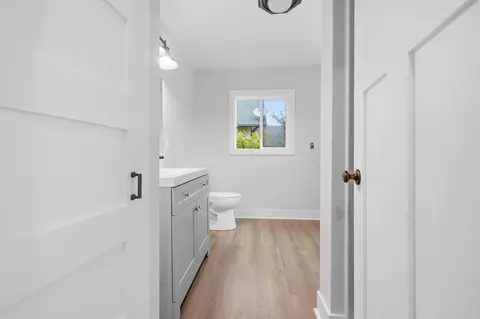 Entry Way - 618 N 8th St, Brainerd, MN 56401 photo 4 of 7