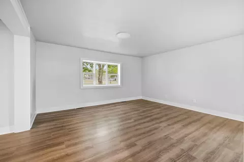 Living - 618 N 8th St, Brainerd, MN 56401 photo 2 of 4