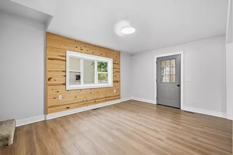 Living - 618 N 8th St, Brainerd, MN 56401 photo 4 of 4