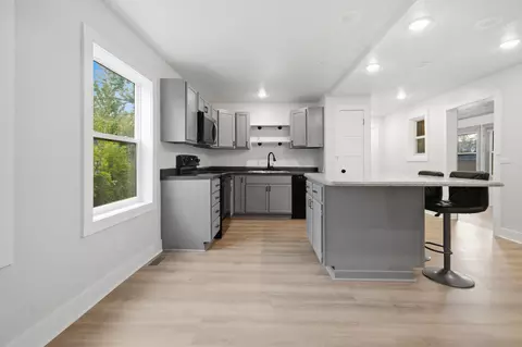 Kitchen - 618 N 8th St, Brainerd, MN 56401 photo 2 of 2