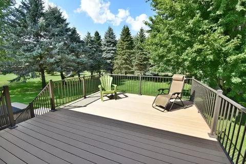 Exterior - 6319 Laurel Rd, Saint Cloud, MN 56303 photo 4 of 7