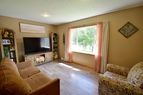 Living - 6319 Laurel Rd, Saint Cloud, MN 56303 photo 1 of 4