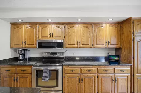 Kitchen - 2000 9th St SW, Austin, MN 55912 photo 1 of 3