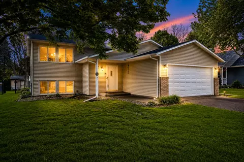 9115 Janero Ave S, Cottage Grove, MN 55016