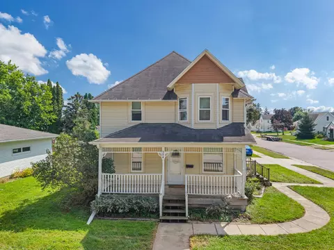Exterior - 304 E Jefferson St, Caledonia, MN 55921 photo 1 of 4