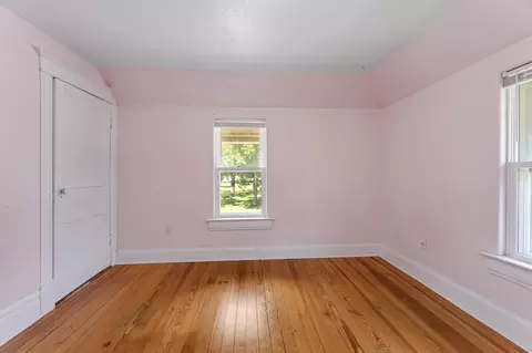 Bedroom - 304 E Jefferson St, Caledonia, MN 55921 photo 2 of 3