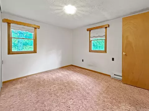 Bedroom - 45004 221st Ave, Leonard, MN 56652 photo 2 of 6
