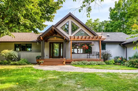 7002 Maple Beach Ct NE, Bemidji, MN 56601
