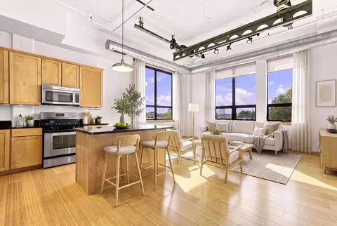 1701 Madison St NE #310, Minneapolis, MN 55413