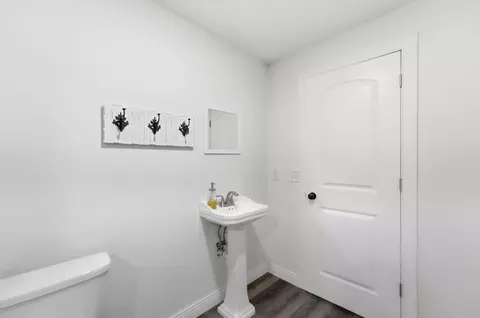 Bath - 9932 230th St, Milaca, MN 56353 photo 5 of 5
