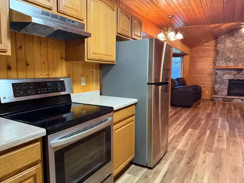 Kitchen - 39395 Twilight Rd, Onamia, MN 56359 photo 3 of 5